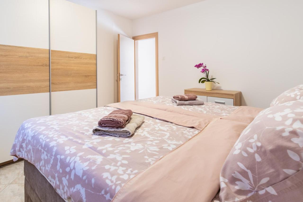 Apartmani Jolly Porec: Blizu Centra I Mora Exteriér fotografie