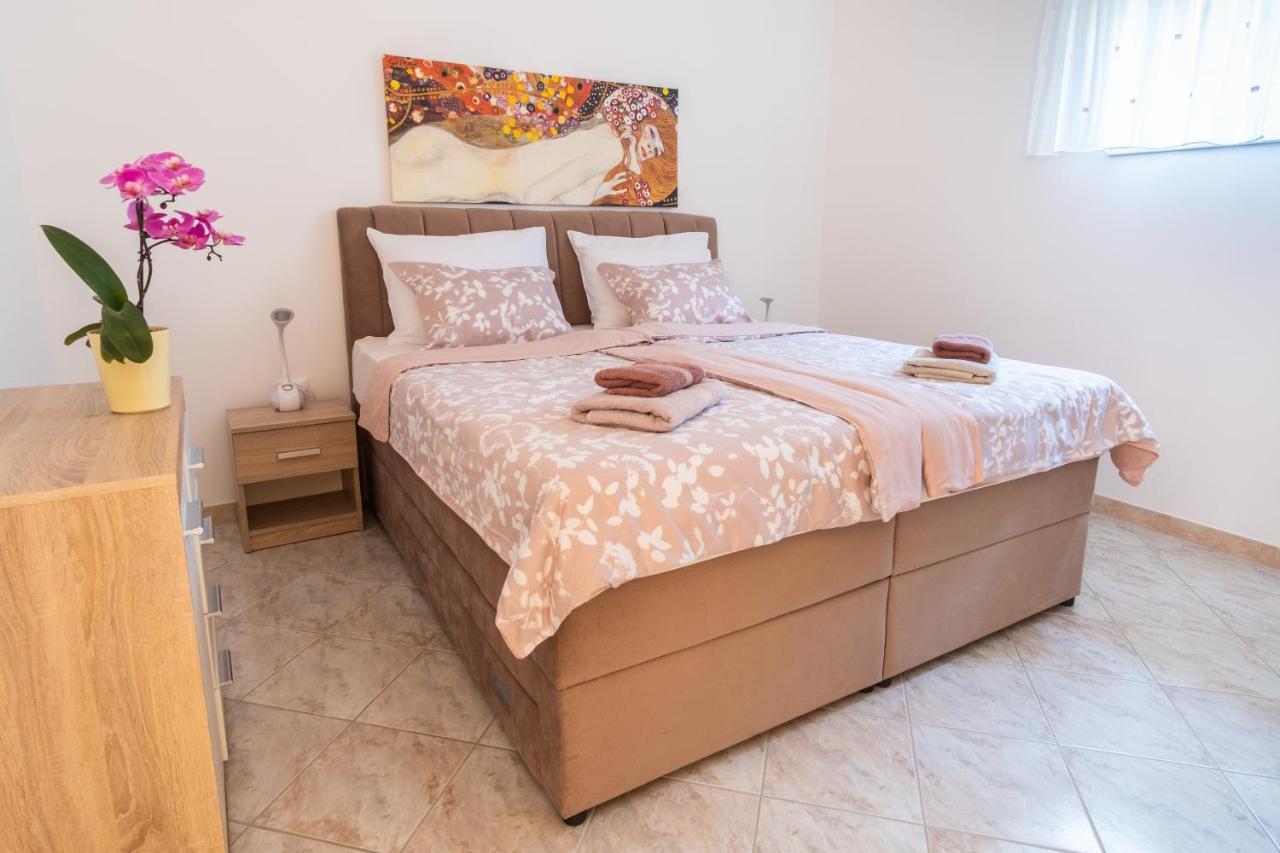 Apartmani Jolly Porec: Blizu Centra I Mora Exteriér fotografie